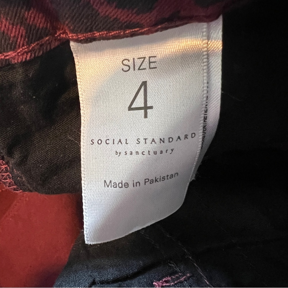 Social Standard by Sanctuary Ankle Skinny Size 4 Wine & Black cougar pri… - Picture 6 of 11